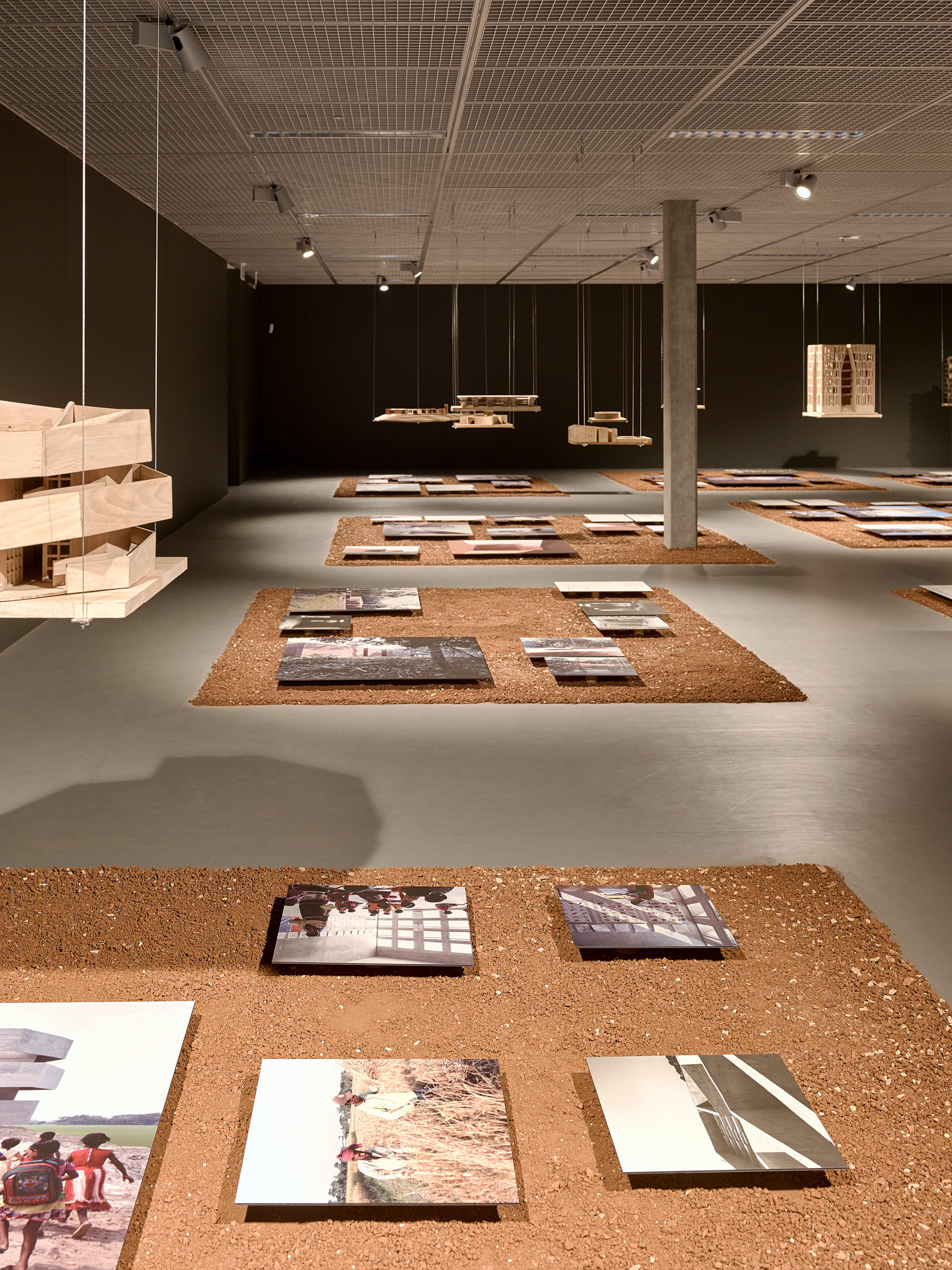 E19727 Alpa 095239 SCREEN